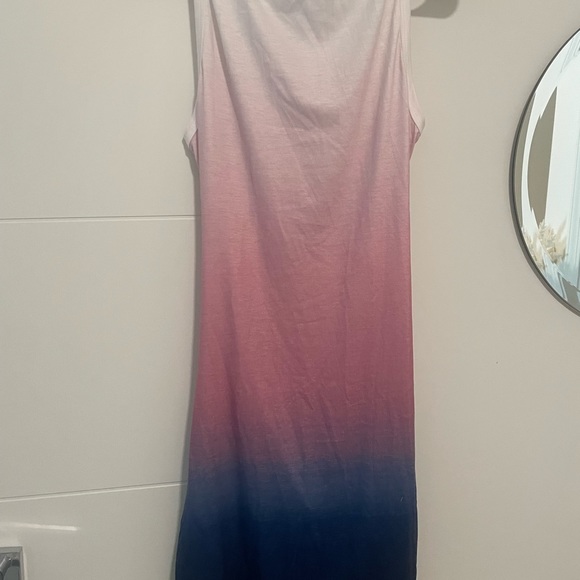 Cute Dress Size Small - Picture 2 of 3